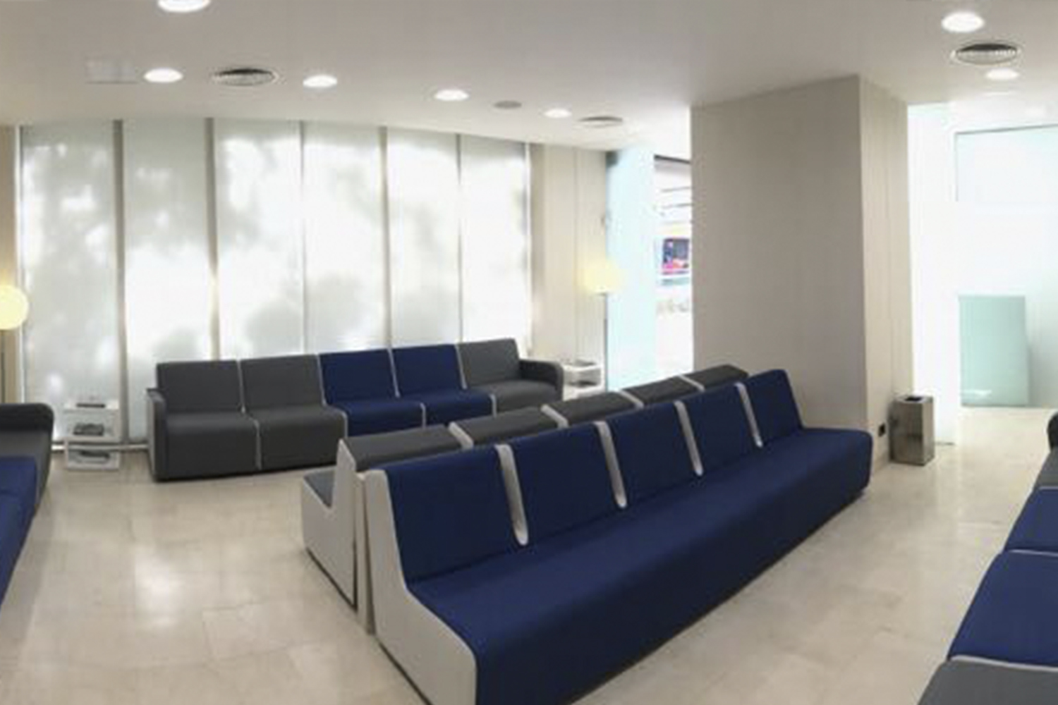 Sala de espera. Clnica Baviera Sevilla Enramadilla