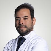 Dr. Javier Coloma