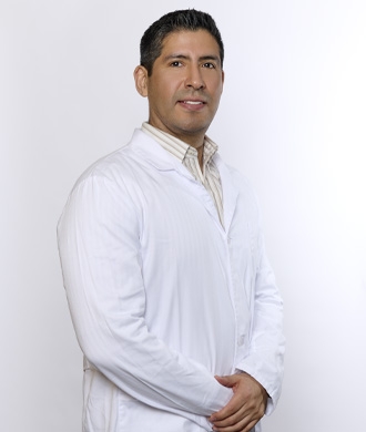 Dr. Max Rondón