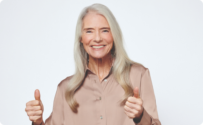 paciente de retina con gesto de asentimiento