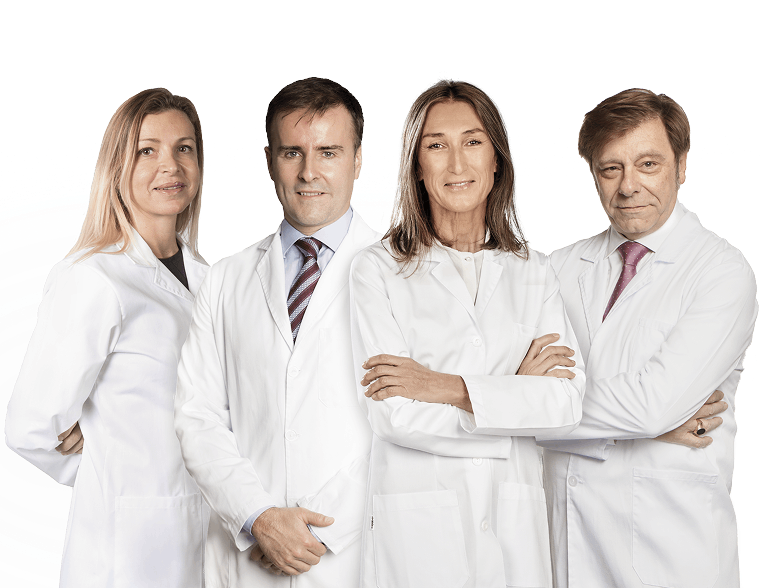 grupo de oftalmólogos especializados en el tratamiento de problemas de retina