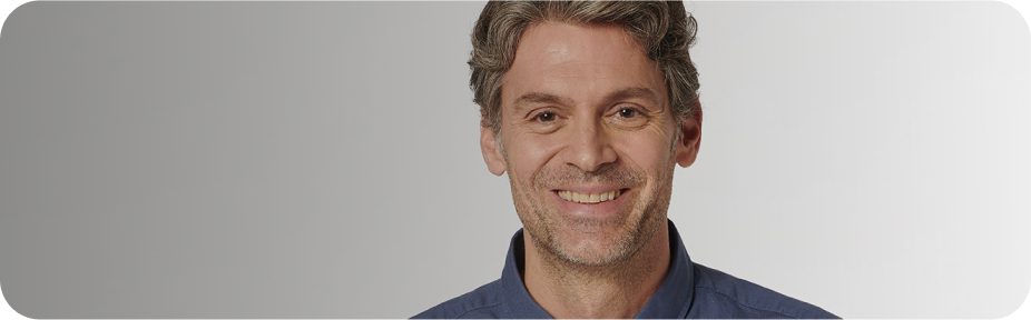 mujer madura paciente cataratas