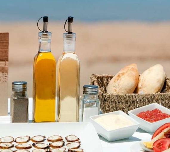 Plan Amigo de Clíinca Baviera. Comida en Hotel Noguera Mar